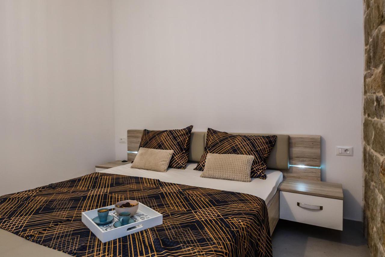 Angels-Split **** Apartment ภายนอก รูปภาพ